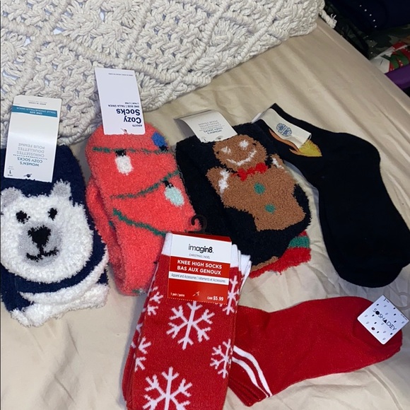 Accessories - Fuzzy Socks